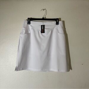 Elegant White Mini Skirt